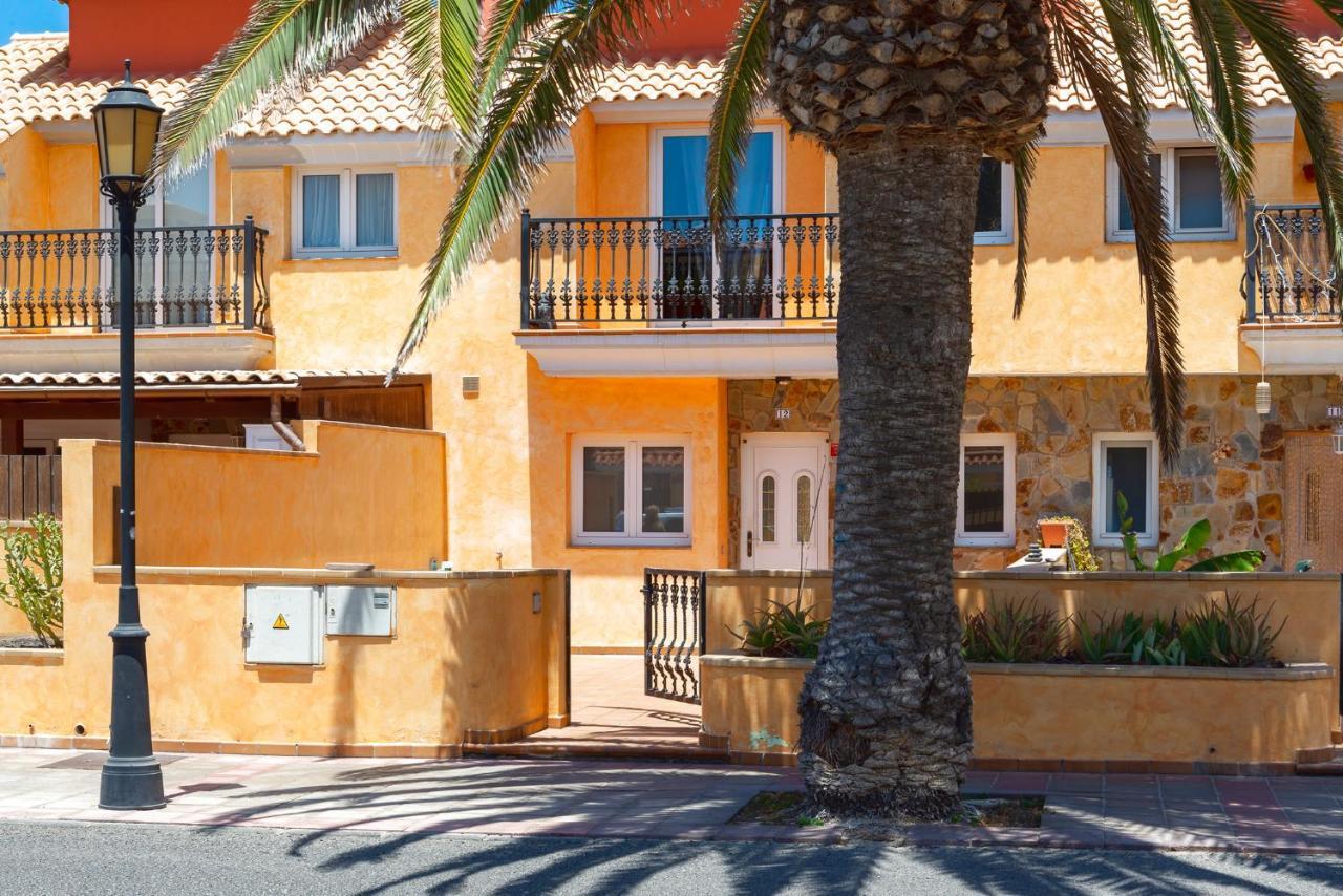 Casa Dorada La Oliva Exterior photo